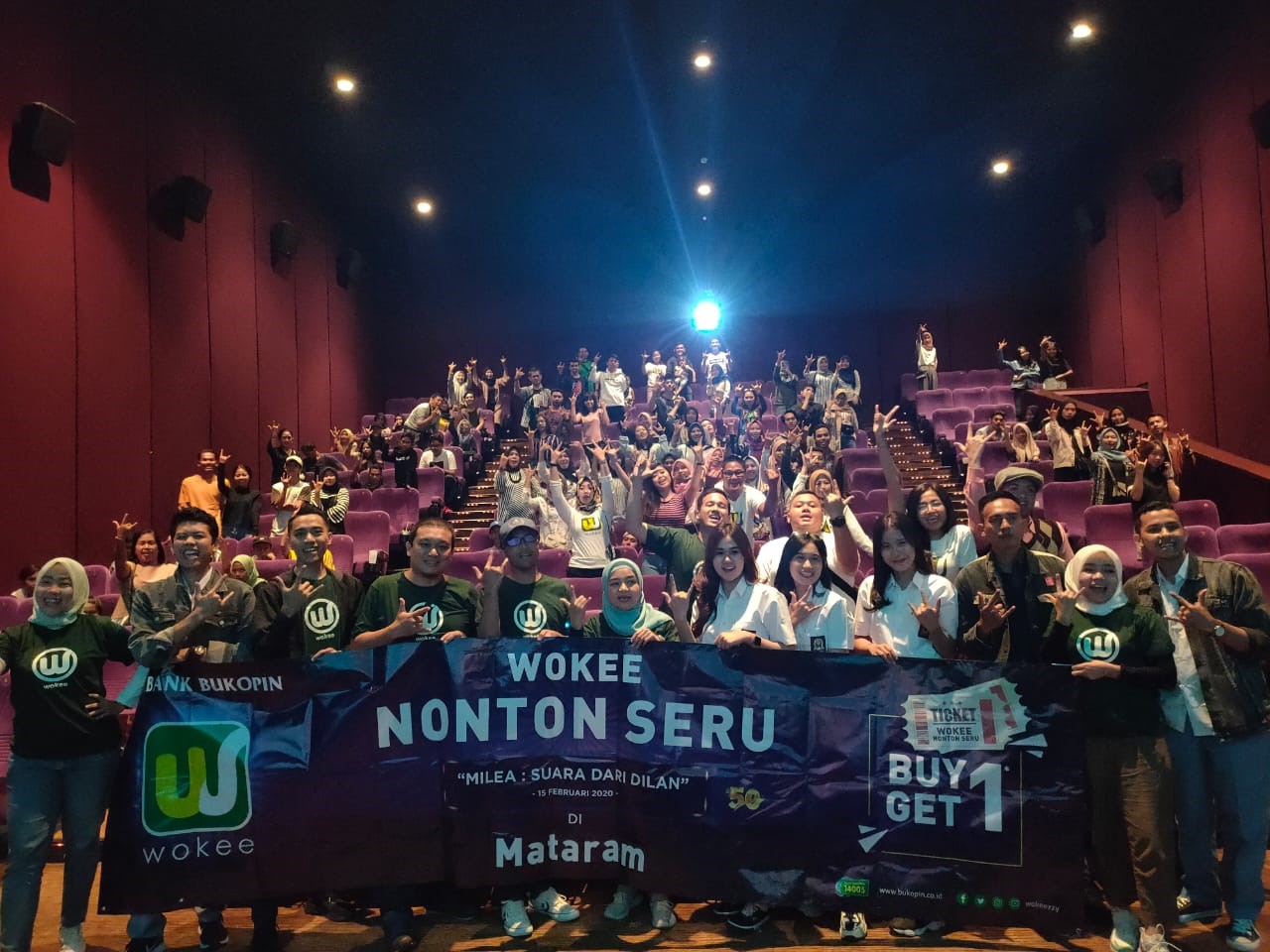 NOBAR: Ratusan nasabah Wokee Bukopin usai nonton bareng Film Milea: Suara dari Dilan di XXI LEM, Sabtu (16/2).