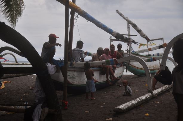 Ilustrasi Nelayan di Ampenan (dok. Lombok Post)