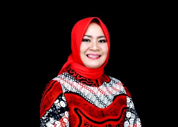 Dewi Noviany