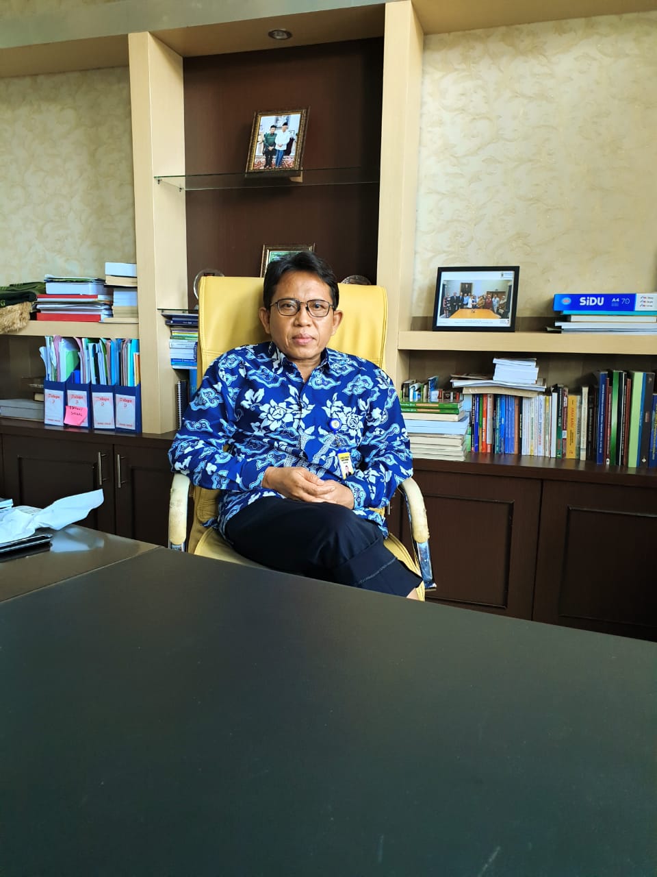 Prof H Lalu Husni