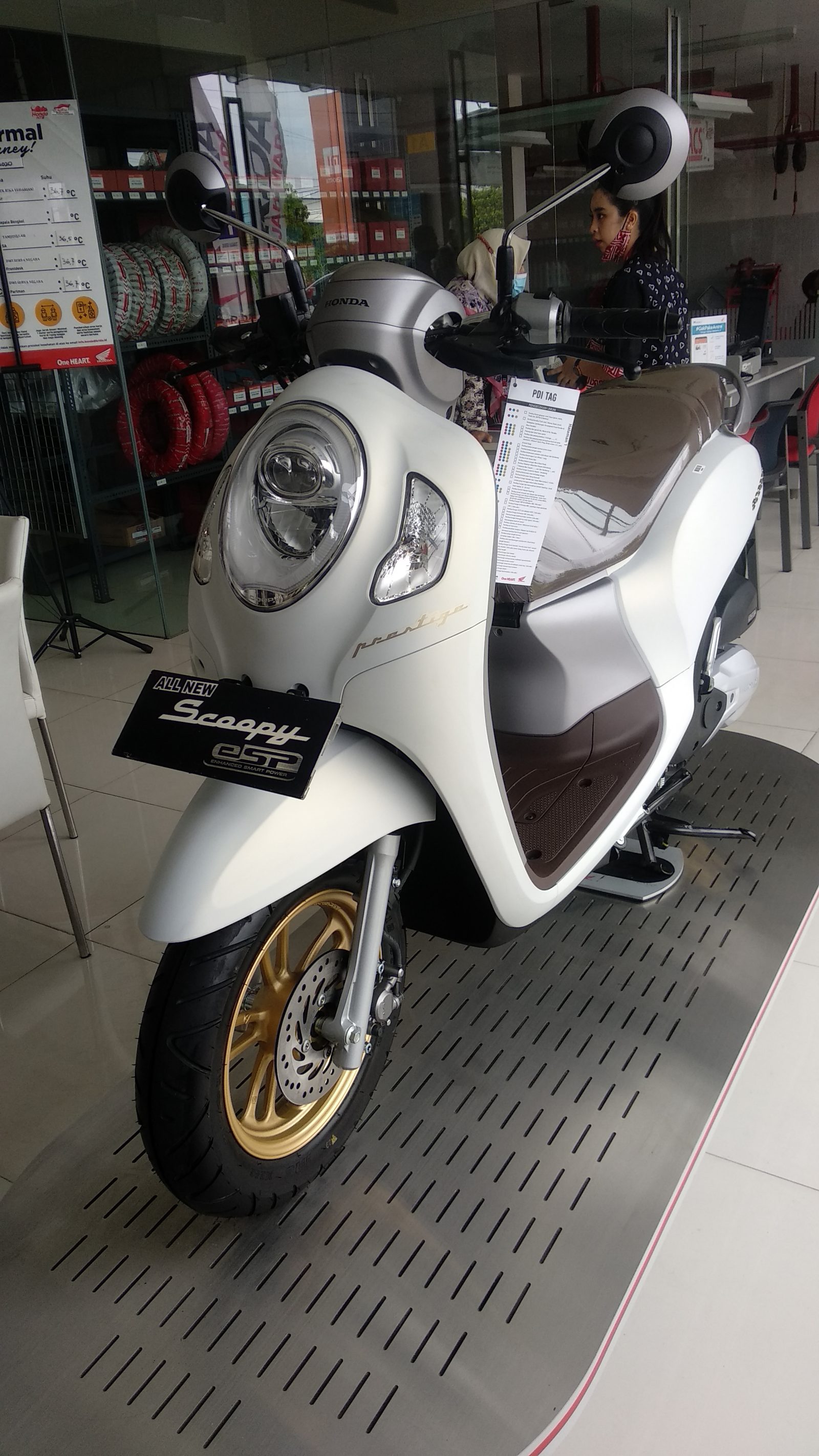 FASHIONABLE: Inilah tampilan terbaru  All New Honda Scoopy.
