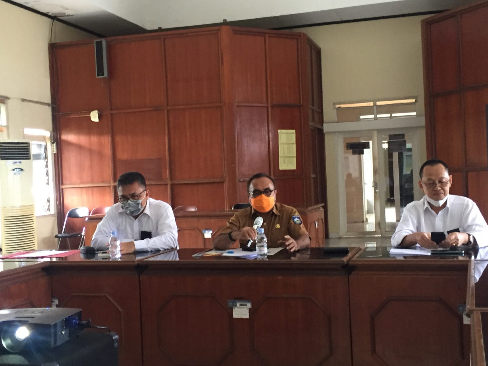 BERI KETERANGAN