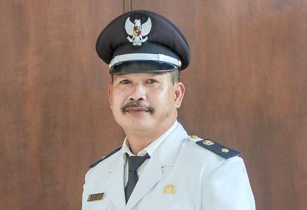 Lurah Ampenan Tengah Hasbullah