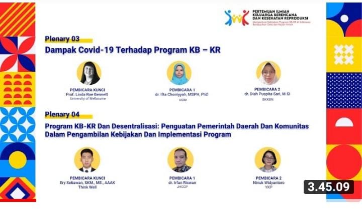 RUMUSKAN STRATEGI: Para pembicara memaparkan dampak Covid-19 dan kebijakan pemerintah dalam mendukung program Keluarga Berencana dan Kesehatan Reproduksi (KB-KR) secara daring dan melalui channel Youtube Rutgers Indonesia, Selasa (29/06/2021).