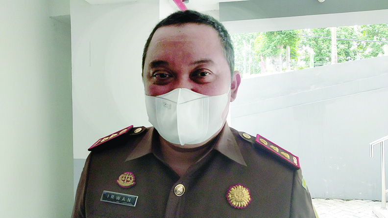 Kajari Lombok Timur Irwan Setiawan. (Harli/Lombok Post)