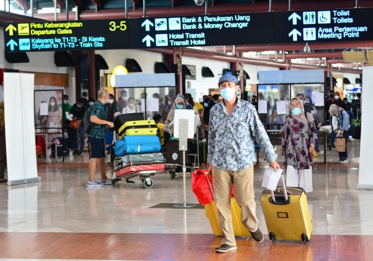 ILUSTRASI Bandara Soekarno-Hatta. (Dery Ridwansah/JawaPos.com)