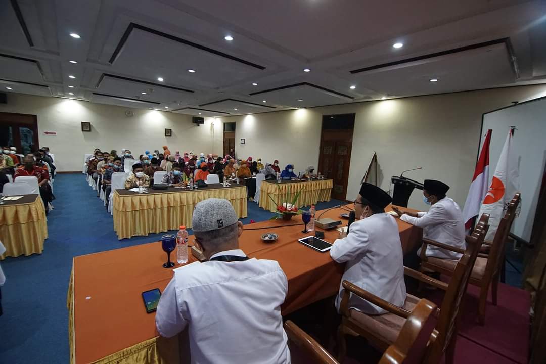 PENDIDIKAN KADER: DPW PKS NTB gelar Pendidikan dan Pelantikan Kader PKS se-NTB di Hotel Jayakarta, Senggigi, Lobar, Minggu (10/10/2021).