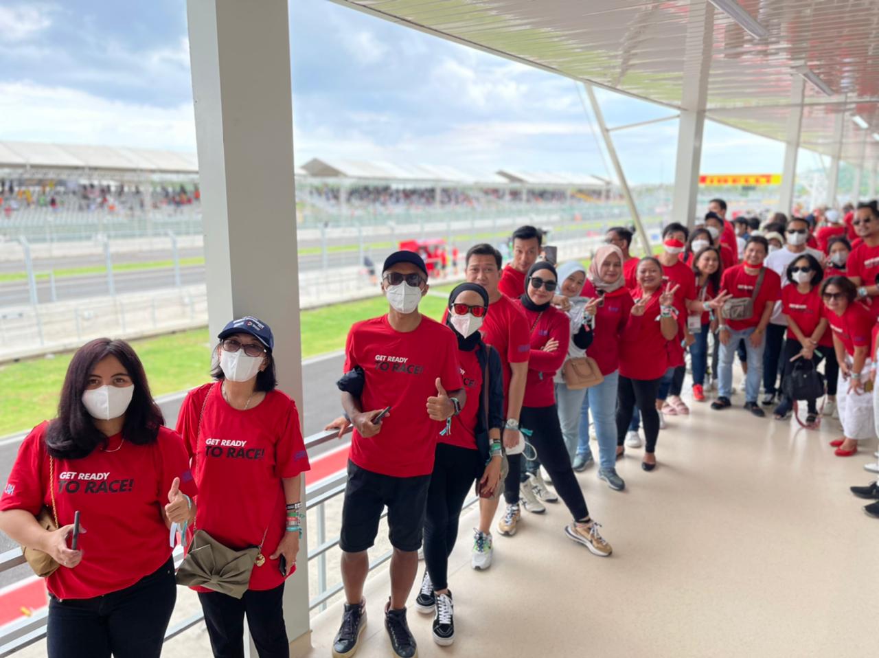BRI (BBRI) kembali berikan apresiasi kepada nasabahnya dengan memberangkatkan 60 nasabah terpilih untuk menyaksikan secara langsung gelaran World Superbike Indonesia (WSBK) 2021 di Mandalika, Nusa Tenggara Barat (NTB)