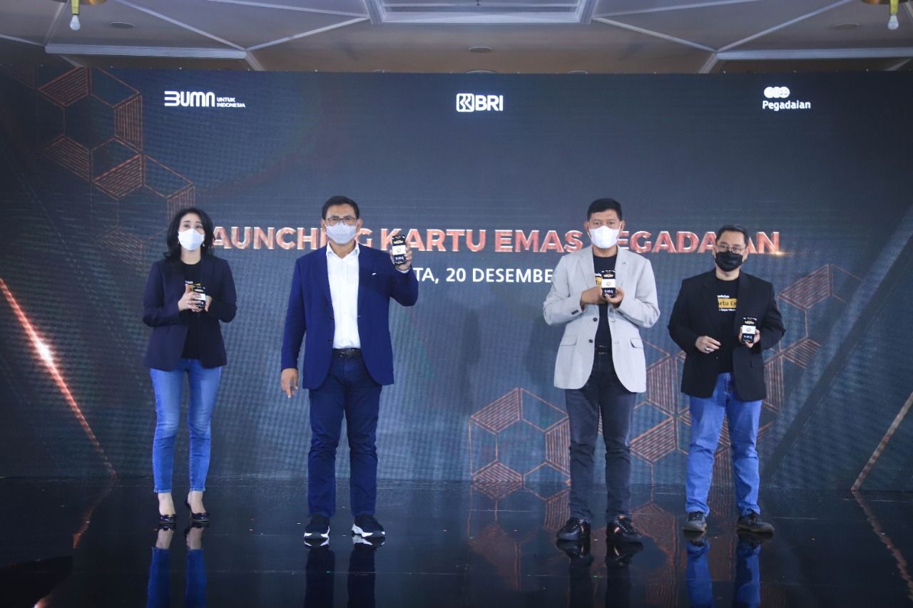 Kegiatan launching Kartu Emas Pegadaian yang dilaksanakan pada Senin (20/12) tersebut dihadiri langsung oleh Wakil Direktur Utama BRI Catur Budi Harto, Direktur Bisnis Konsumer BRI Handayani, Direktur Utama Pegadaian Kuswiyoto, serta Presiden Direktur PT