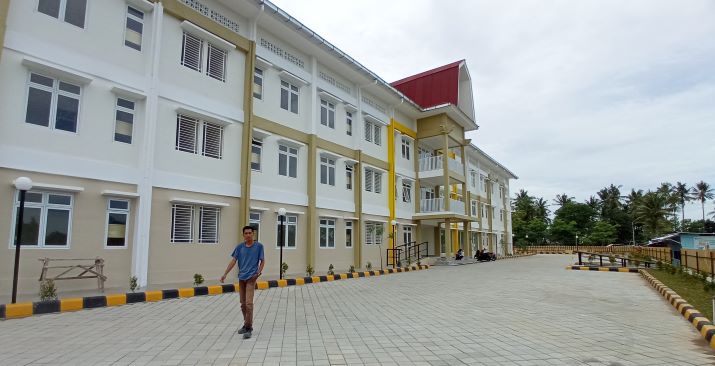 SIAP DITEMPATI: Rusunawa Bintaro untuk para nelayan siap ditempati. Pemerintah Kota Mataram tingga menunggu serah terima dari kontraktor.( TONI/LOMBOK POST)