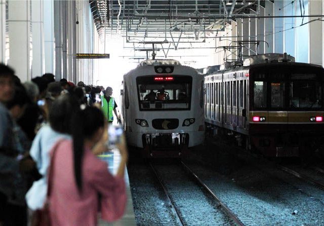 kereta bandara (Jawa Pos)