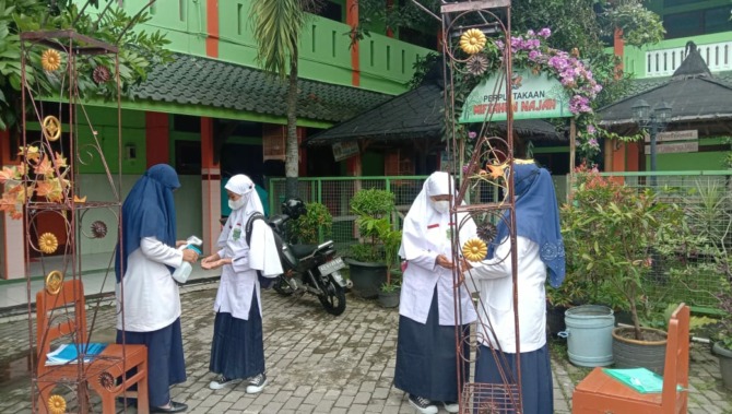 ilustrasi boarding school (Jawa Pos Group)