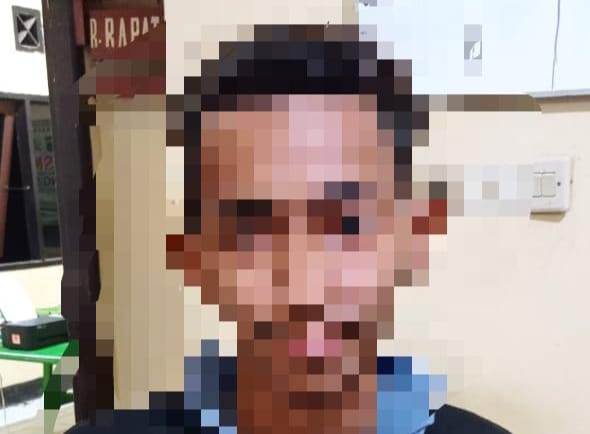 Terduga pengedar upal yang diringkus di Polsek Batukliang Utara, Loteng, Rabu (13/4). (Polsek Batukliang Utara for Lombok Post)