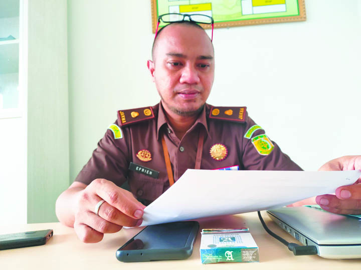 Juru Bicara Kejati NTB Efrien Saputra. (Foto: Dok/Lombok Post)