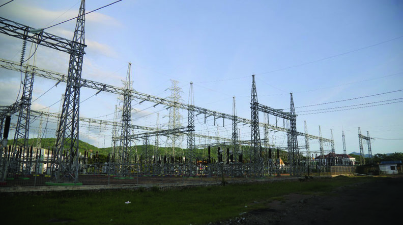 Salah satu gardu induk dalam unit layanan transmisi dan gardu induk yang meningkatkan keandalan sistem kelistrikan lombok. (Foto: Istimewa)