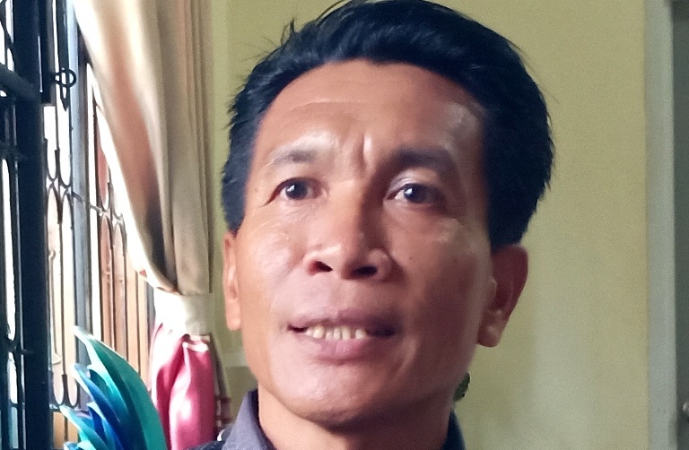 Kepala SMAN 1 Praya Barat Hairil Anwar