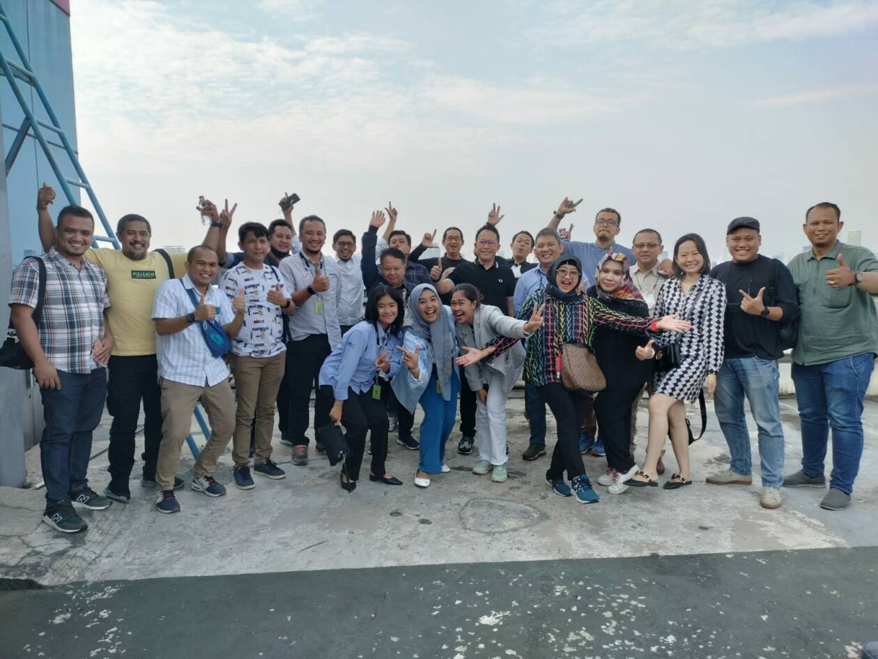 Jajaran PT Epson Indonesia  melakukan kunjungan ke Kantor Media Jawa Pos Group di jalan Kebayoran Baru, Jakarta Selatan, Selasa (09/22) dalam rangka memperkenalkan Divisi  Marketing Communication (Marcom), sekaligus sebagai sinergi antara Epson Indonesia