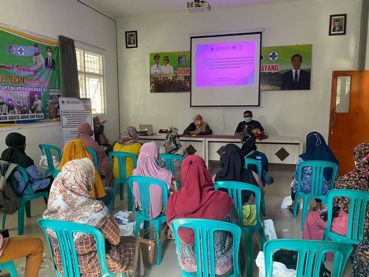 Suasana pelatihan di aula Puskesmas Eyat Mayang, Kabupaten Lombok Barat.