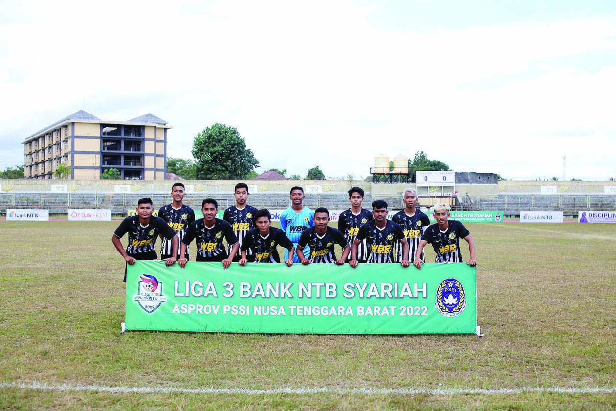 DELAPAN BESAR: Perslotim menjadi salah satu klub yang lolos ke babak delapan besar Liga 3 Bank NTB Syariah 2022.(DOK/LOMBOK POST)