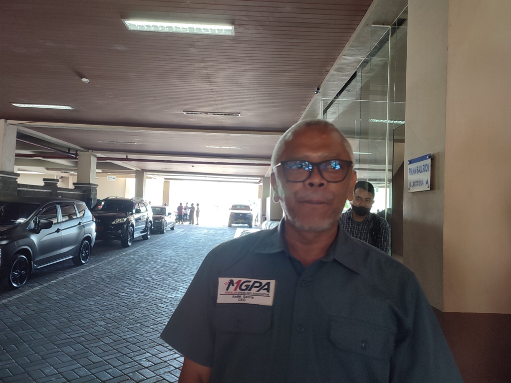 Direktur MGPA Priandhi Satria (Didit/Lombok Post)
