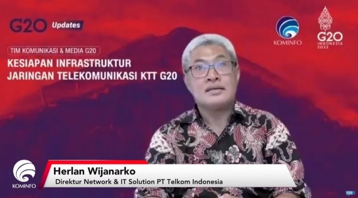 Direktur Network dan IT Solution PT Telkom Indonesia Herlan Wijanarko