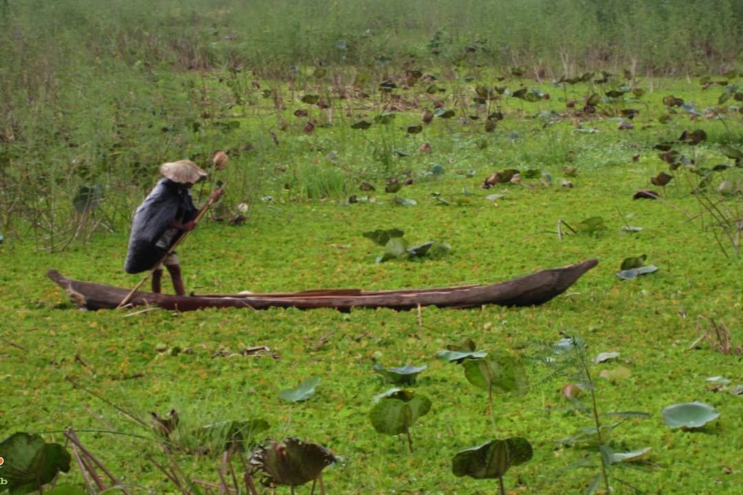 AKAN DITATA: Danau Lebo Taliwang menyuguhkan pemandangan yang memanjakan mata. (Istimewa)