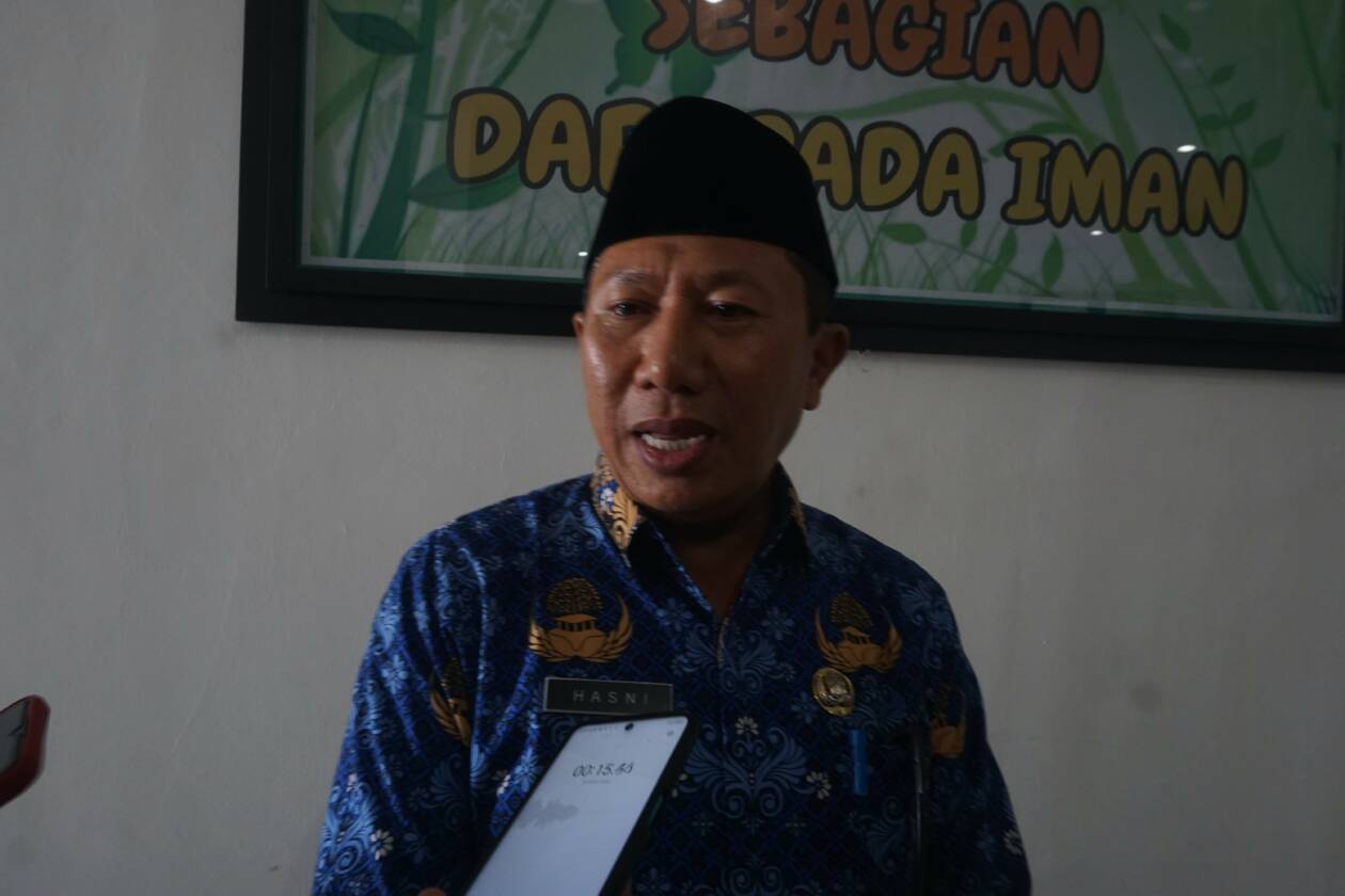 Kepala BPKAD Lotim Hasni (Fatih/Lombok Post)