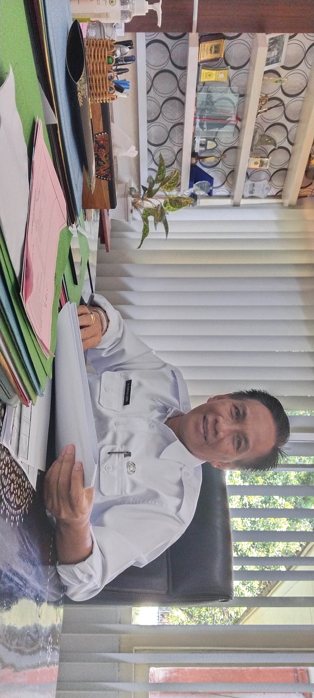 Fathul Gani (Dewi/Lombok Post)