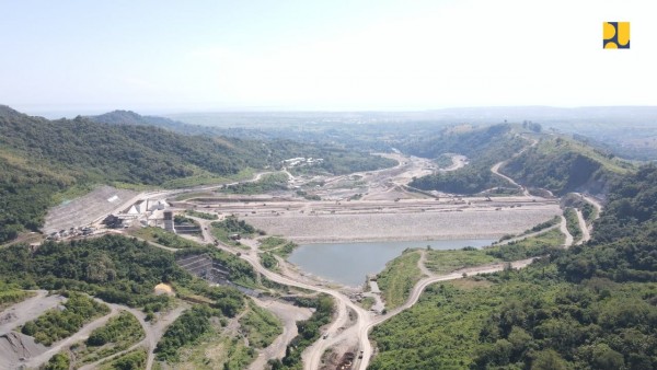 BERI MANFAAT: Foto udara Bendungan Beringin Sila yang rencananya akan diresmikan Presiden Joko Widodo pekan ini. (Laman Kementerian PUPR)