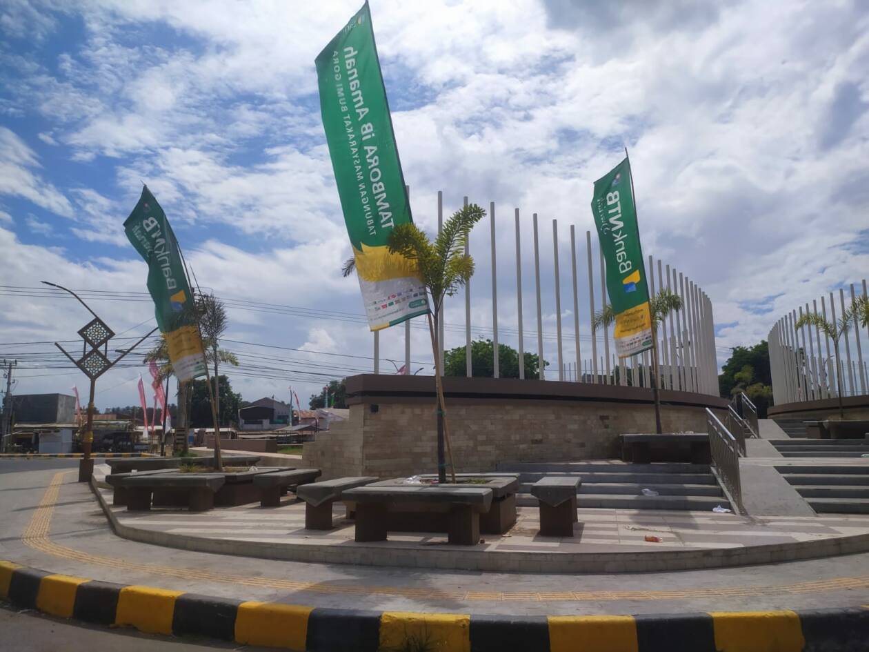 UNTUK PUBLIK: Ruang terbuka publik  Pancor yang dibangun melalui program Kotaku di Kelurahan Pancor, Kecamatan Selong. (Fatih/Lombok Post)
