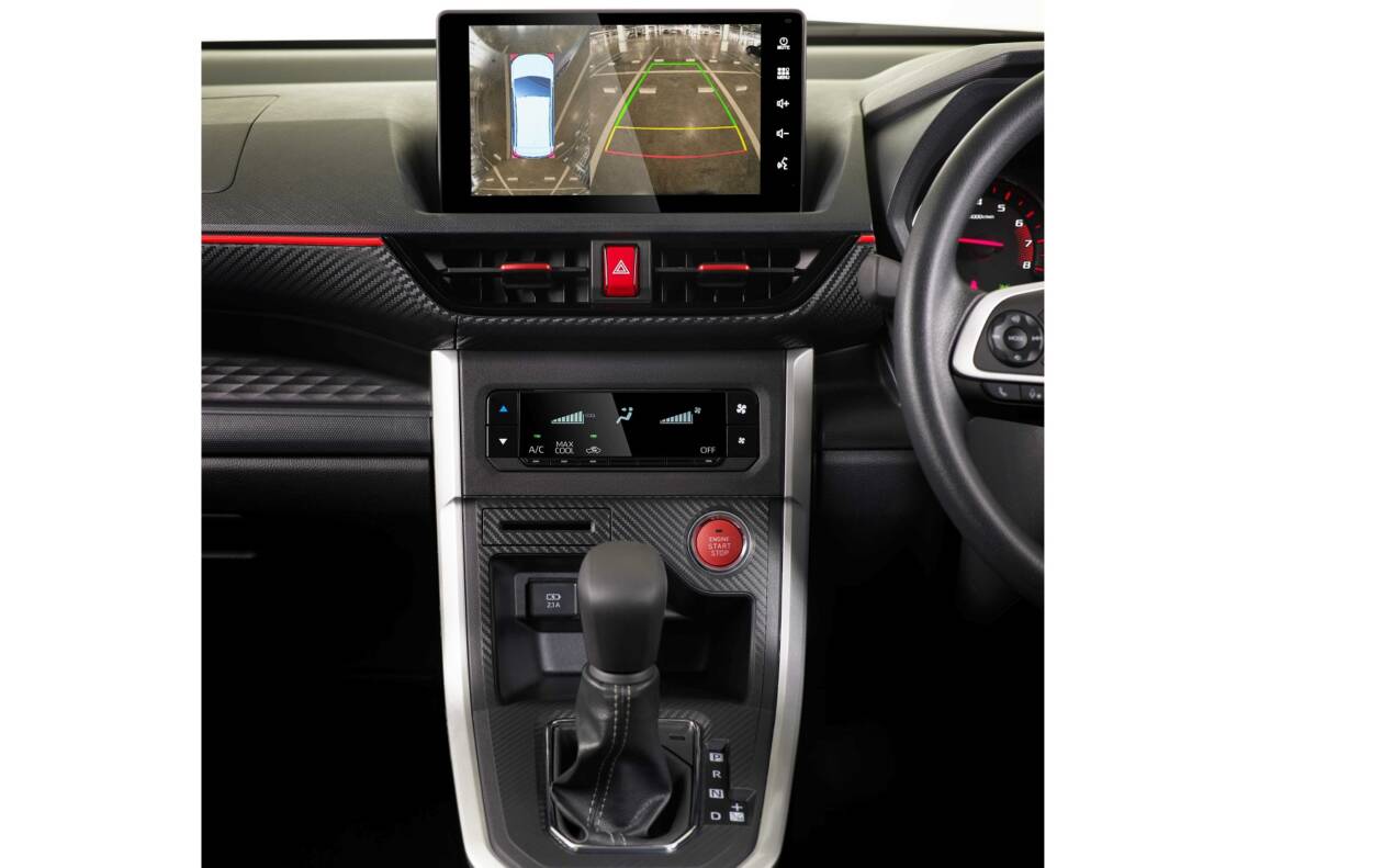 BERKELAS: Inilah salah satu fitur yang disematkan ada All NewDaihatsu Xenia, 360 camera display, dihajatkan agar lebih aman saat bermanuver mundur.(DAIHATSU FOR INDONESIA)
