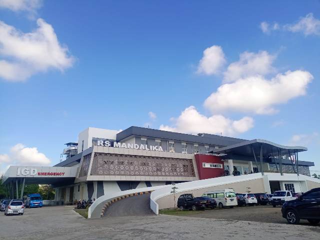 TINGKATKAN PELAYANAN: RS Mandalika berusaha menggandeng BPJS Kesehatan untuk peningkatan pelayanan kepada masyarakat. (Didit/Lombok Post)