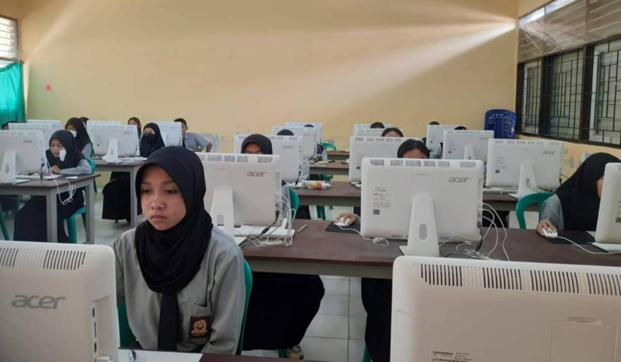 PERSIAPAN OSN: Suasana pembelajaran siswa SMAN 1 Tanjung untuk persiapan OSN kabupaten, beberapa waktu lalu.(IST/LOMBOK POST)