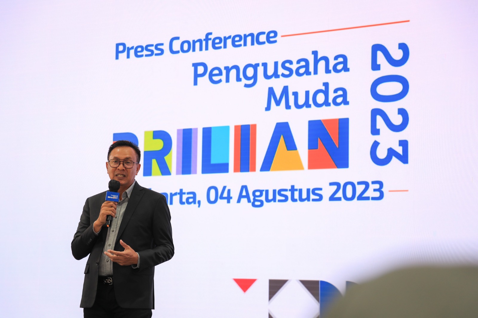 Direktur Bisnis Kecil & Menengah BRI Amam Sukriyanto