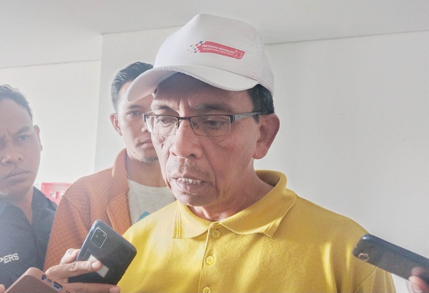 Kepala DPM-PTSP Loteng Jalaluddin. Foto: Dewi/Lombok Post