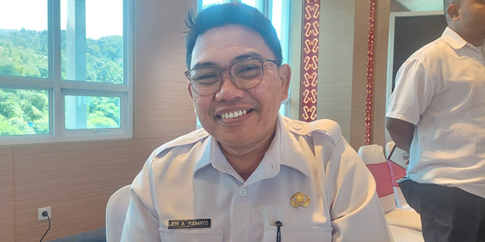 Kepala Dinas Komunikasi dan Informatika Provinsi Papua, Jery Agus Yudianto, mengonfirmasi pelantikan pejabat tinggi Bank Papua sore ini, Kamis (9/11/2023).