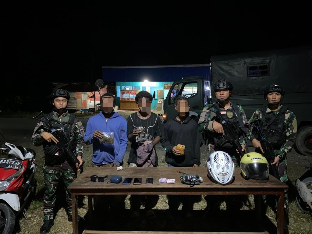 Satgas 122/TS kembali Gagalkan Penyeludupan Ganja 400 Gram
