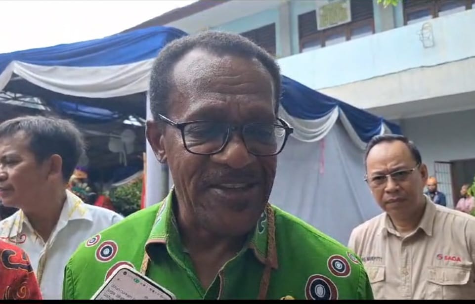 Pj Wali Kota Jayapura, Frans Pekey, bicara soal bantuan Rp 15 miliar kepada Pemprov Papua terkait penyelesaian tunggakan beasiswa Otsus Siswa Unggulan Papua (SUP).