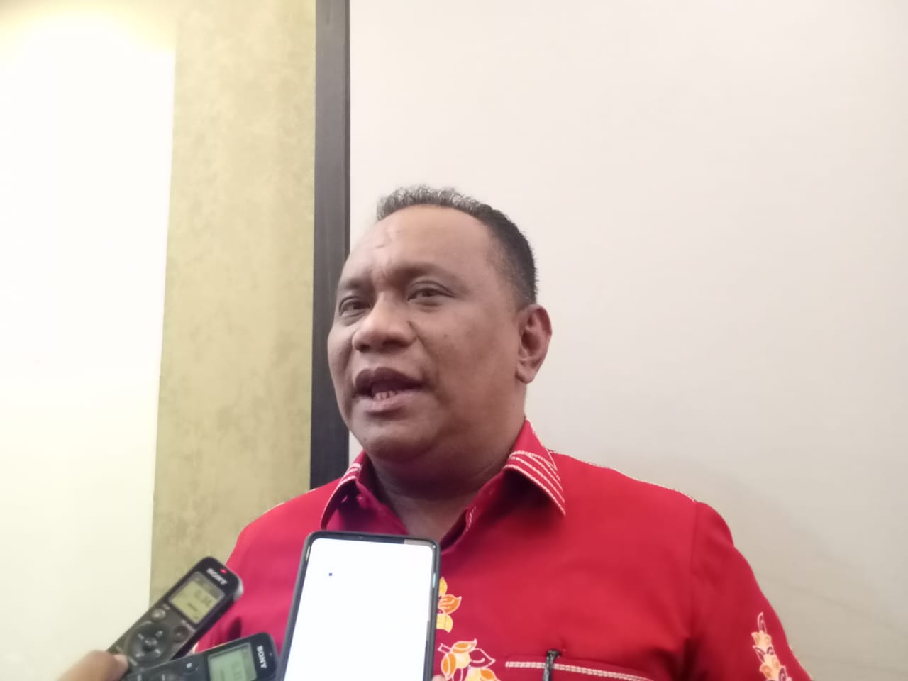 Joni Y. Betaubun, Ketua YPK di Tanah Papua.