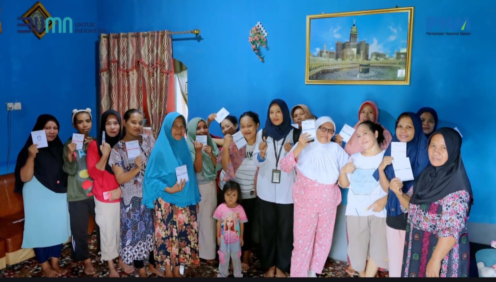 Fahira Ningkeula sudah menunjukkan dedikasi luar biasa baik di dunia olahraga maupun dalam profesinya sebagai Account Officer (AO) di PNM Mekaar Ambon