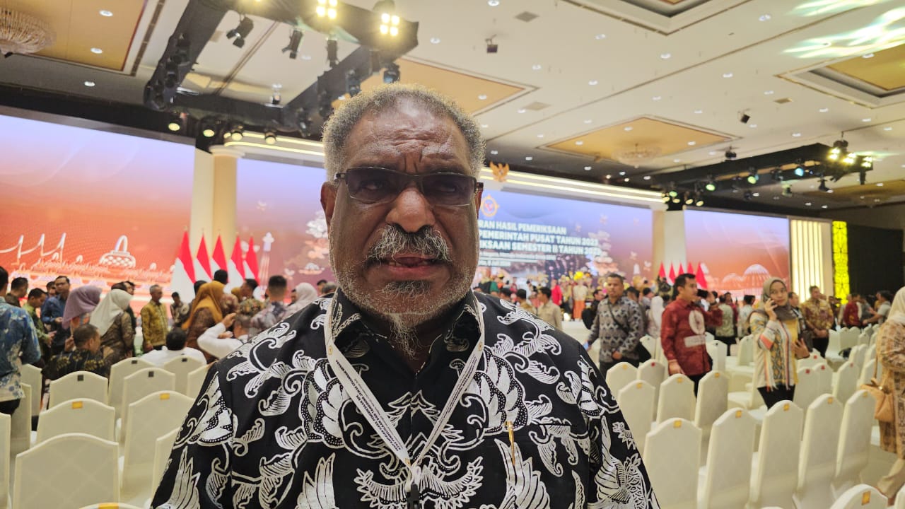 Ketua DPRD Kota Jayapura, Abisai Rollo.