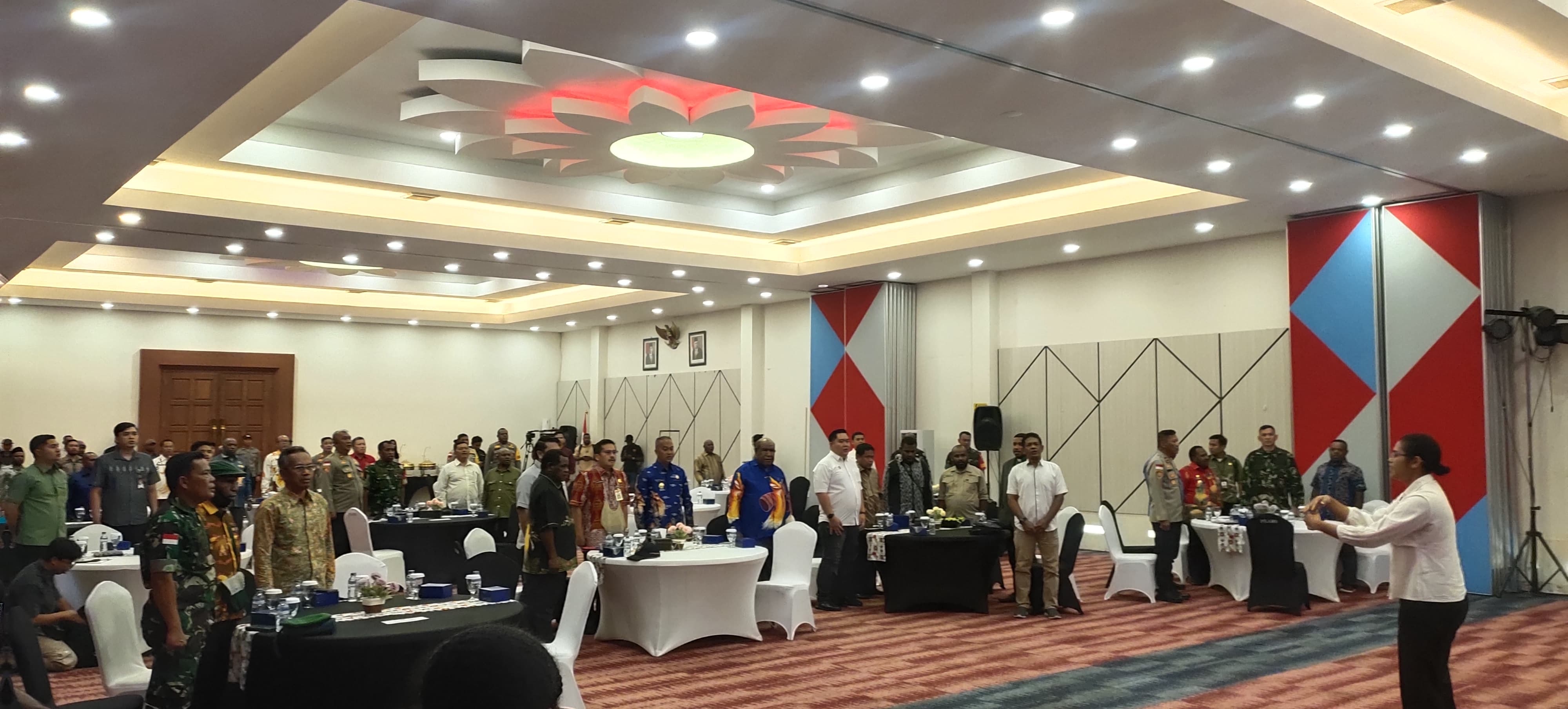 Pelaksanaan Rakor terkait kesiapan penyelenggaraan Pilkada serentak tahun 2024 di Provinsi Papua Pegunungan di salah satu hotel di Wamena, Kabupaten Jayawijaya, Jumat (26/07/2024).