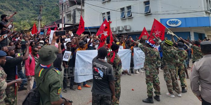 Aksi demo KNPB di Lingkaran Abepura, Kota Jayapura, Papua, Kamis (15/8/2024).