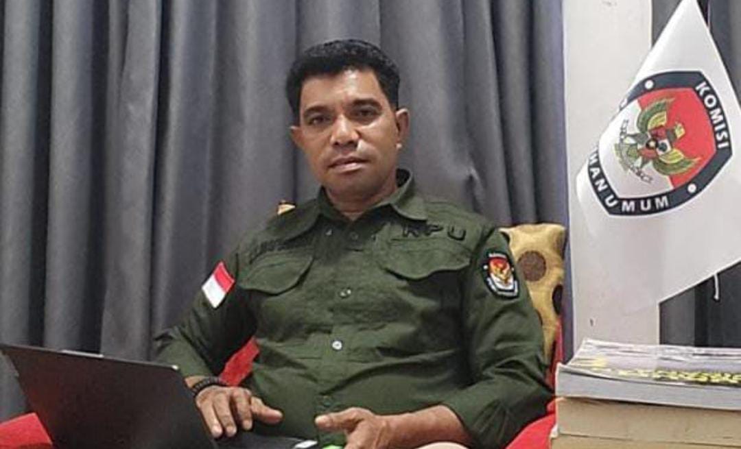 Ketua Divisi Teknis KPU Keerom, Izac Zet Matulessy.