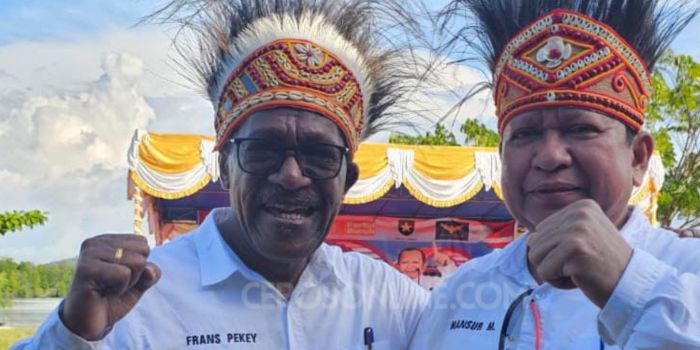 Frans Pekey dan H. Mansur sebagai paslon kepala daerah di Pilkada Kota Jayapura.
