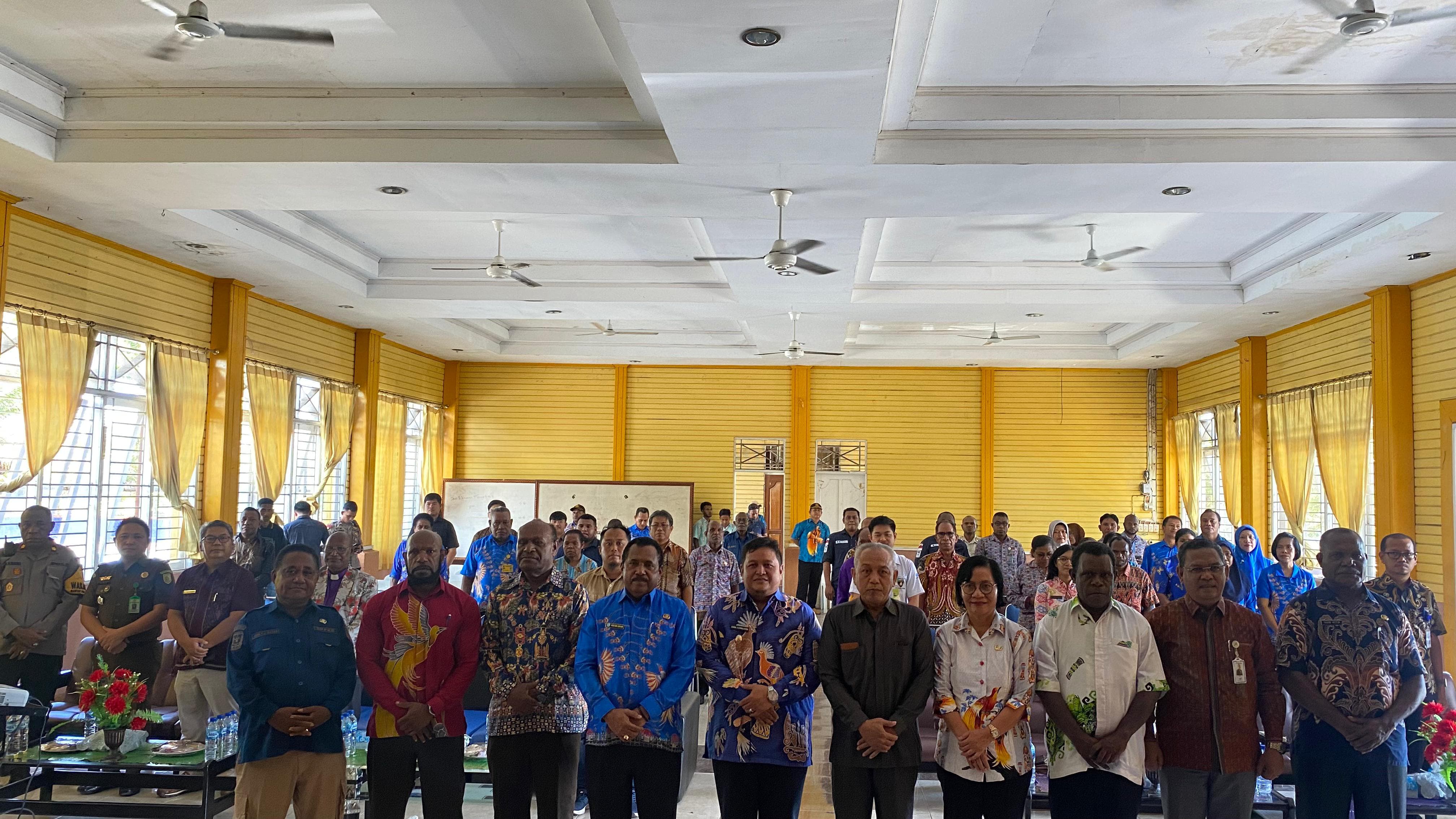 Wakil Bupati Nabire Lantik Tim Khusus untuk Tangani Stunting, Kemiskinan, dan Inflasi Daerah