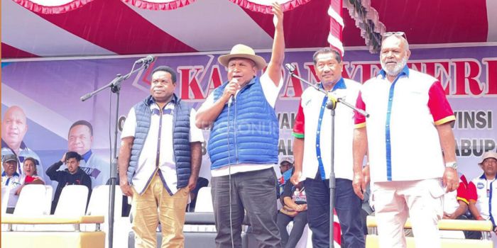 Kampanye terbuka Jhon - Marthin dan Befa - Natan di Lapangan Sepak Bola Holima, Kampung Muai, Distrik Hubikiak, Wamena, Papua Pegunungan, Kamis (24/10/2024).