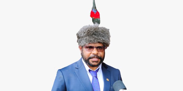 Anggota DPD RI Dapil Papua, Arianto Kogoya, meminta Presiden Prabowo Subianto mengkaji ulang rencana program transmigrasi ke Tanah Papua.