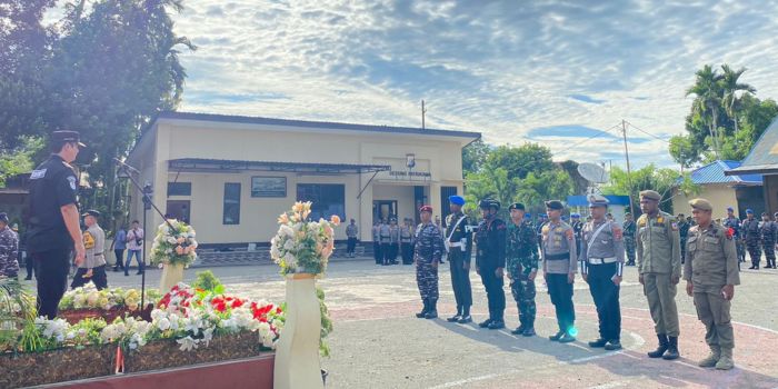Launching Pos Kamtibmas Sinergitas di Nabire Papua Tengah oleh Pj Gubernur Anwar Damanik.
