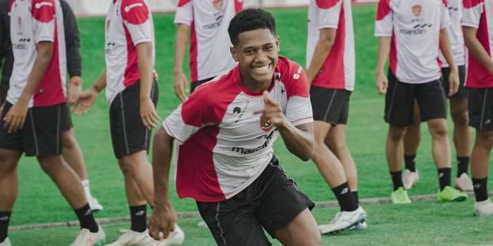 Sosok Alberto Hengga, pesepak bola berdarah Papua - Bojonegoro yang ikut bawa Timnas U-17 lolos ke Piala Dunia.